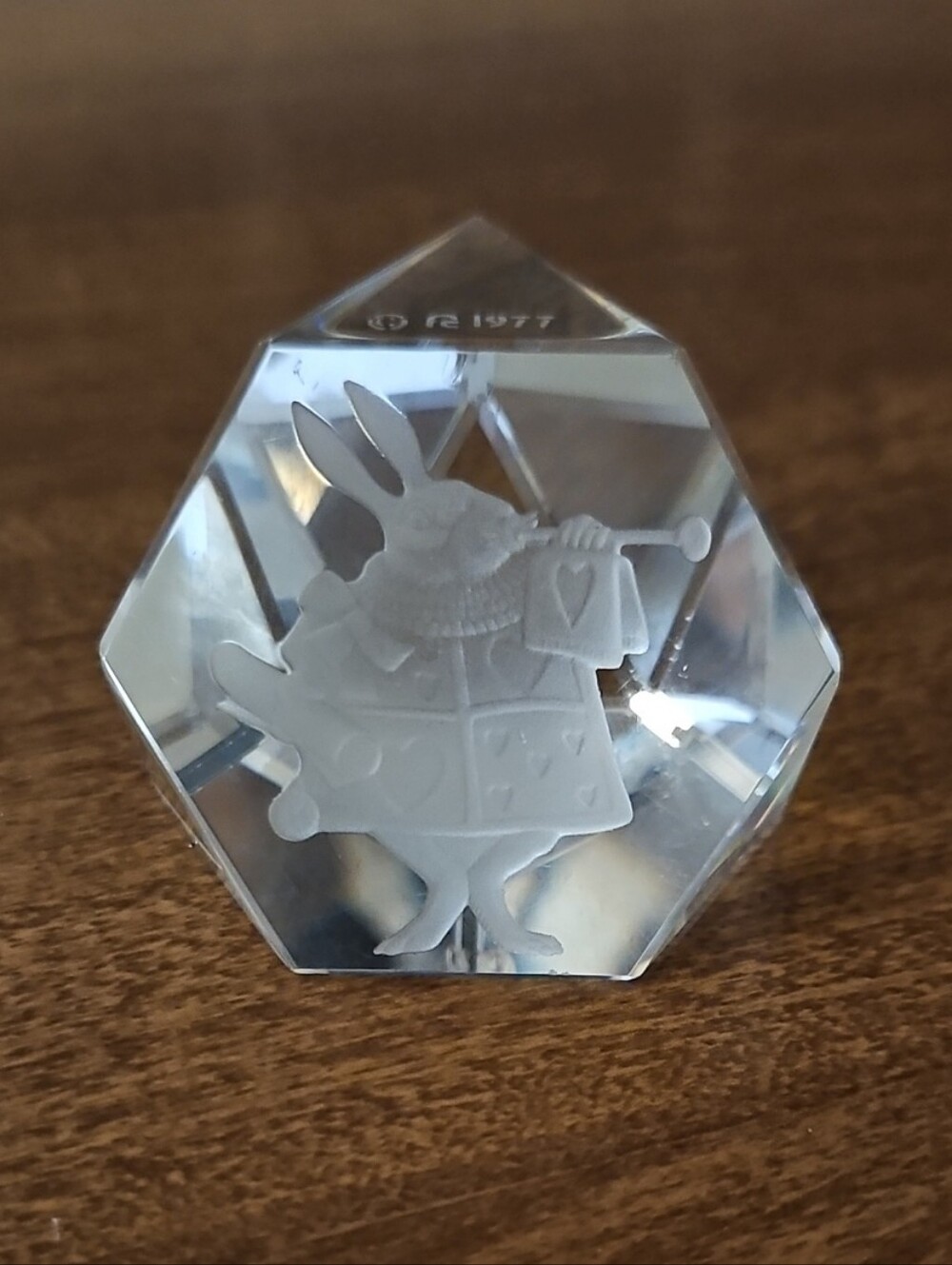 Vintage 1977 Franklin Mint Alice in Wonderland White Rabbit Crystal Paperweight